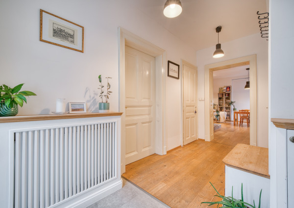 Na prenájom štýlový 2,5-izbový byt na Palisádach v Bratislave