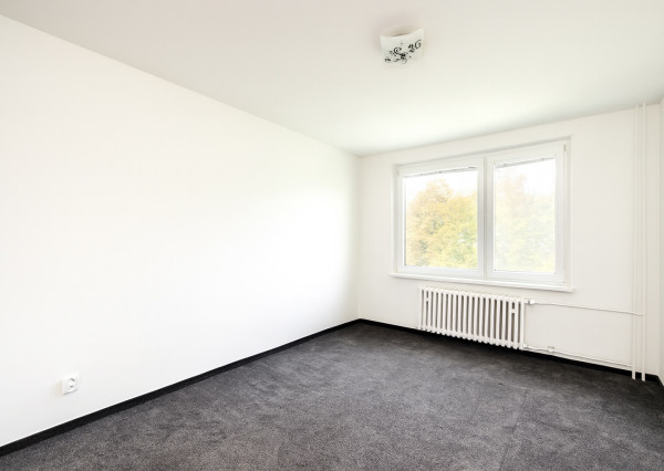 Na prenájom 2-izbový byt vo Vrutkách