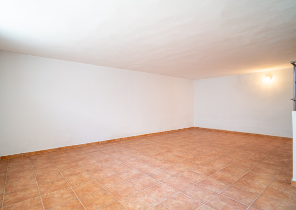 REZERVOVANÉ: Na predaj poschodová 6-izbová vila v srdci Dunajskej Stredy