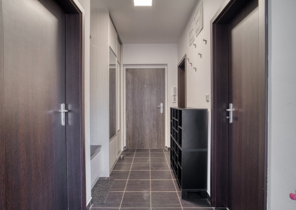 Na prenájom 3-izbový byt v Dunajskej Lužnej