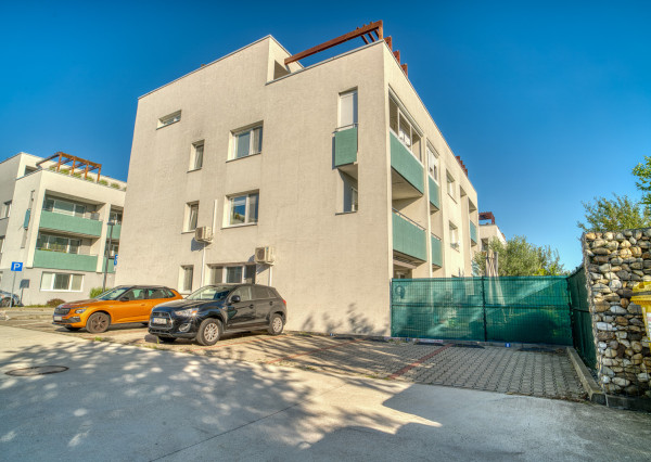 Na prenájom 3-izbový byt v Dunajskej Lužnej