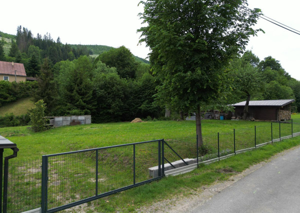 Na predaj stavebný pozemok v obci Ochodnica