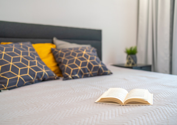 Na prenájom exkluzívny 2-izbový byt so šatníkom a panoramatickým výhľadom v projekte SKYPARK, Továrenská ulica