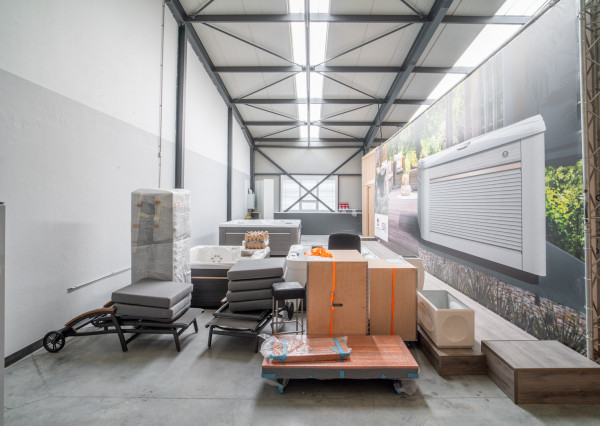 Na predaj priemyselný objekt s investičným potenciálom v Senci