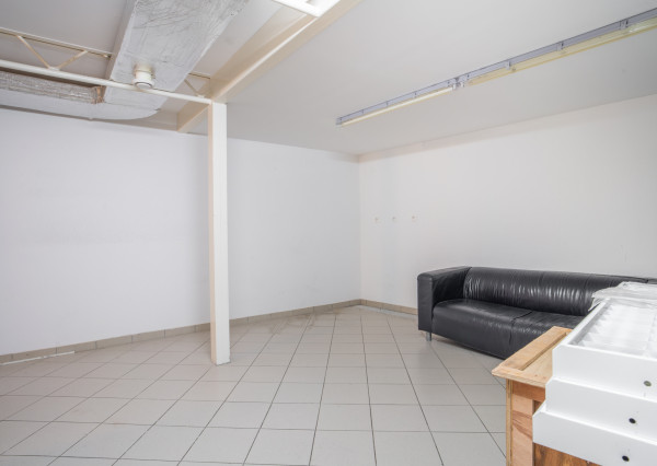 Na prenájom obchodný priestor na Zámockej v Bratislave