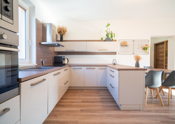 Na predaj 3- izbový byt vo Veľkom Lapáši