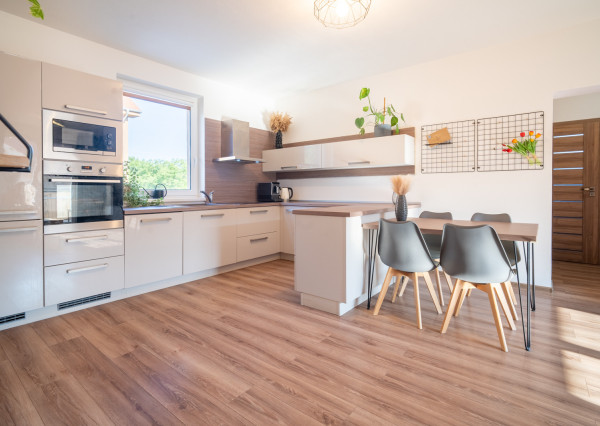 Na predaj 3- izbový byt vo Veľkom Lapáši