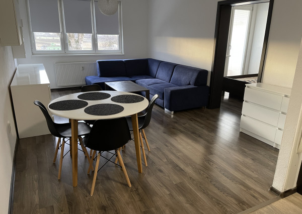 Na prenájom 2 izb. byt Bánovce n/B s loggiou