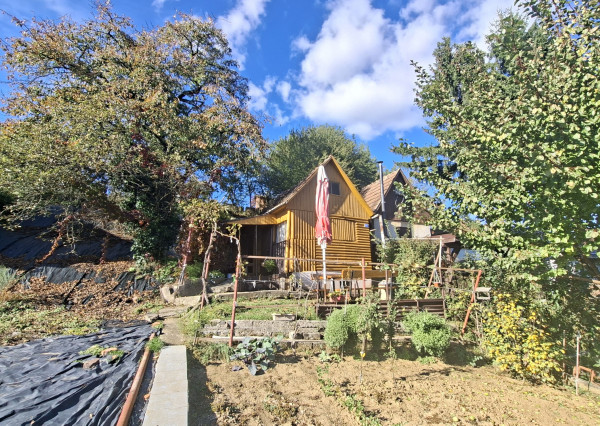 Na predaj chata so záhradou v Bánovciach nad Bebravou