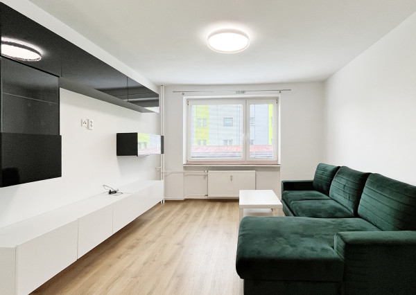 Na prenájom kompletne prerobený 2-izbový byt v Sučanoch