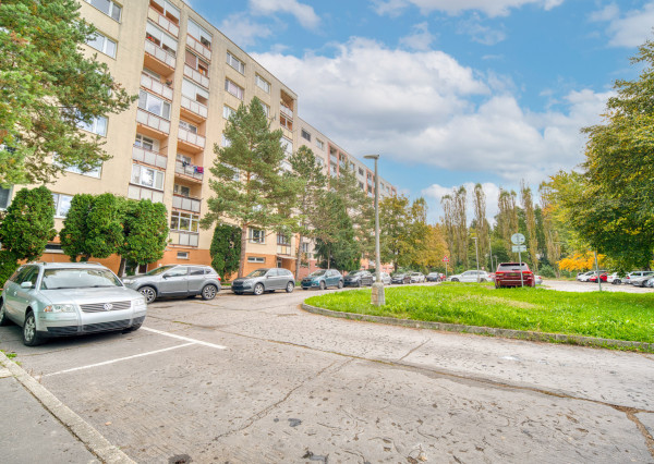 Na predaj 3-izbový byt v Bánovciach nad Bebravou - Dubnička