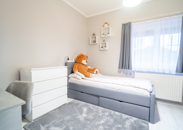 Na predaj rodinná vila v maďarskej obci Gyenesdiás