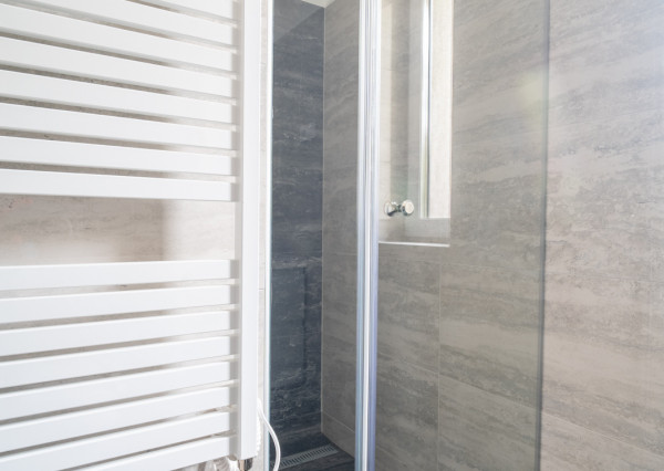 Na predaj moderná novostavba v lokalite Vonyarcvashegy