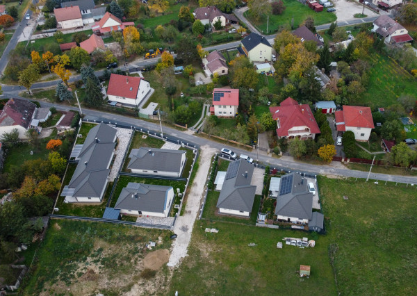Na predaj moderná novostavba v lokalite Vonyarcvashegy