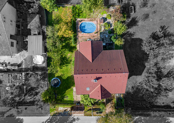 Na predaj rodinný dom s bazénom v Trnávke