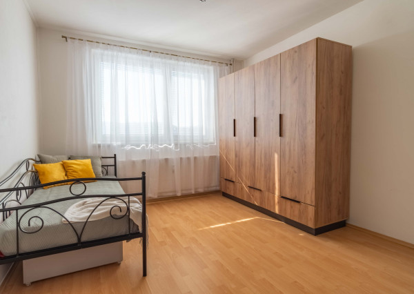 REZERVOVANÉ: Na predaj 3-izbový byt s veľkým potenciálom v Poprade