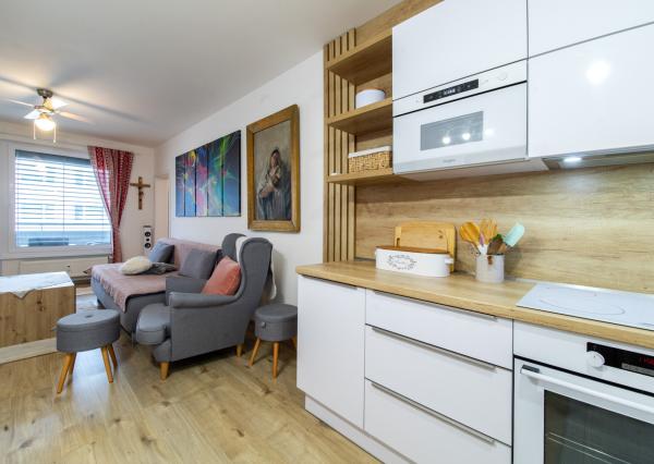 Na predaj priestranný 3-izbový byt na Liptovskej v Trenčíne