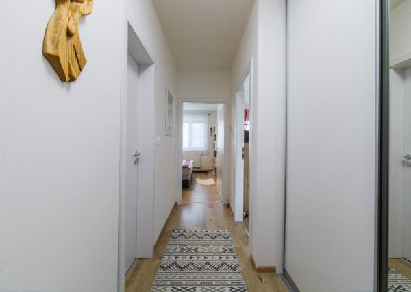 Na predaj priestranný 3-izbový byt na Liptovskej v Trenčíne