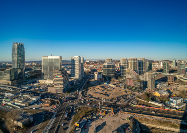 Na prenájom exkluzívny 2-izbový byt s výhľadom na Bratislavu v novej Klingerke