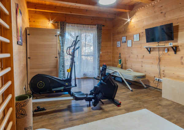 Na predaj dom snov–rodinné sídlo s jazierkom na kúpanie a panoramatickým výhľadom na Vysoké Tatry