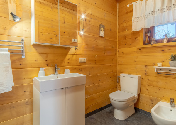 Na predaj dom snov–rodinné sídlo s jazierkom na kúpanie a panoramatickým výhľadom na Vysoké Tatry