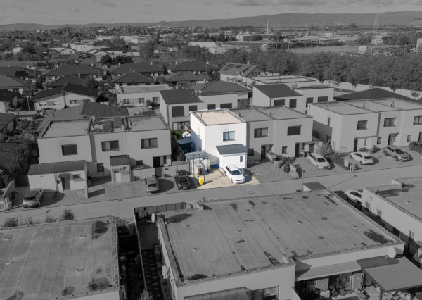 Na predaj priestranný 4-izbový rodinný dom v Bernolákove