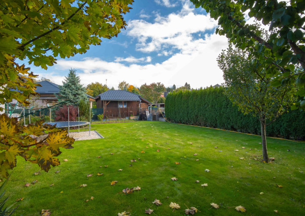 REZERVOVANÉ: Na predaj priestranný rodinný dom v pokojnej lokalite Hôrka