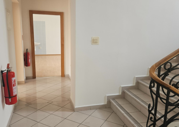 Na prenájom 6 administratívnych priestorov v Malackách