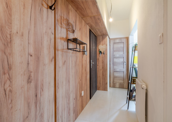 Na predaj 3-izbový byt v lokalite Veľký Lapáš