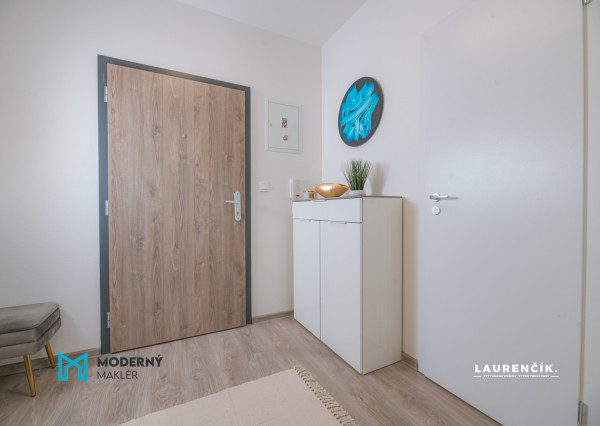 Na predaj moderný 2-izbový byt v Trenčíne