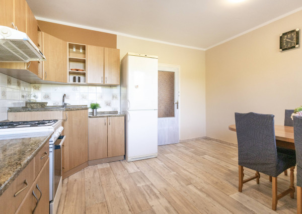 Na prenájom zariadený 2-izbový byt v Dunajskej Strede