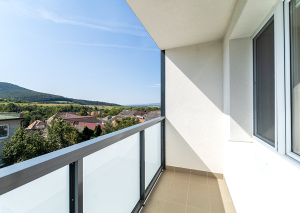 REZERVOVANÉ: Na predaj 3-izbový byt v obci Kálnica