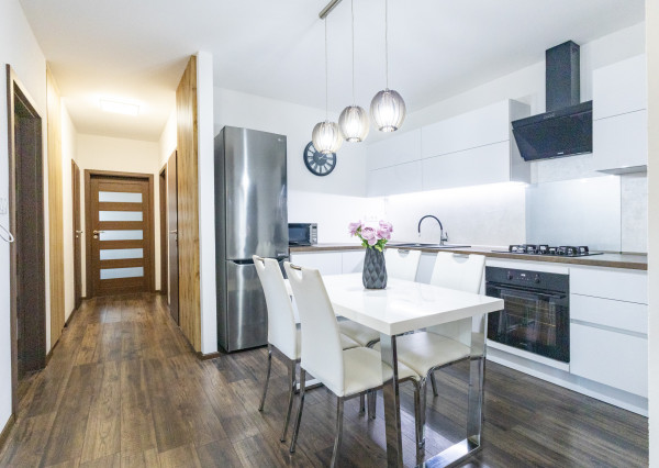 Na predaj štýlový 4-izbový rodinný dom v Hurbanovej Vsi