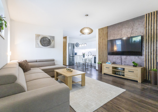 Na predaj štýlový 4-izbový rodinný dom v Hurbanovej Vsi