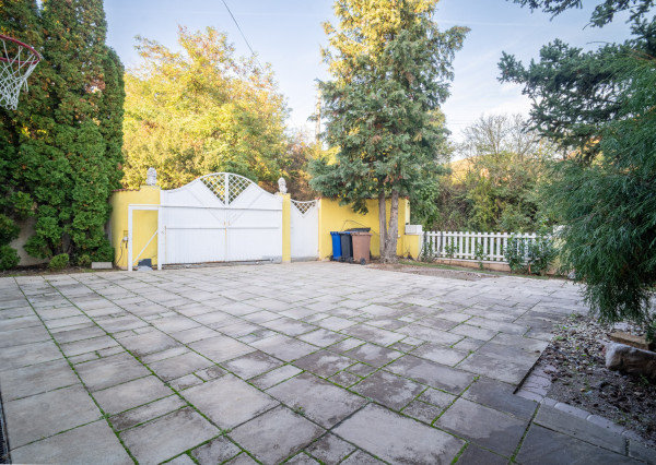 Na prenájom rodinný dom v Nitre - časť Zobor