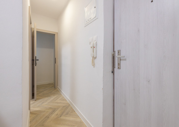 Na prenájom zariadený 2-izbový byt v centre Prešova