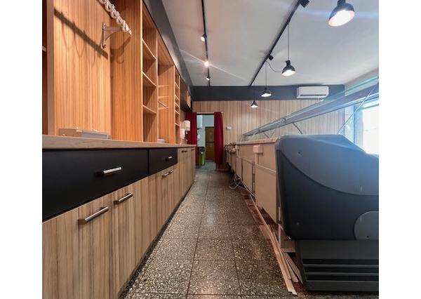 Na predaj budova na podnikateľský účel v Omšení - Trenčianske Teplice