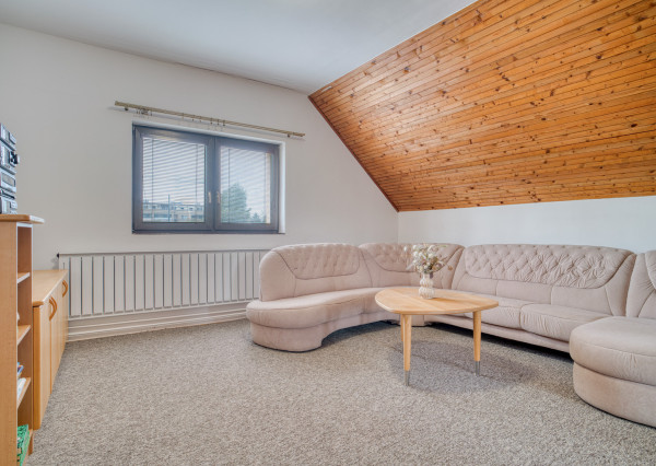 Na predaj 5-izbový rodinný dom v TOP lokalite v blízkosti Ružinova