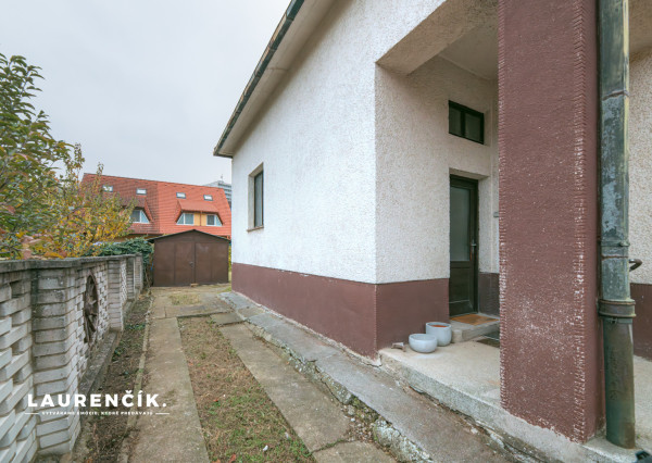 Na predaj rodinný dom v širšom centre Trenčína