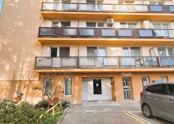 Na predaj 2-izbový byt v v Bánovciach nad Bebravou