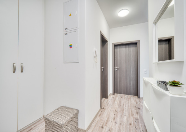 Na predaj 2-izbový zariadený byt v novostavbe Bory