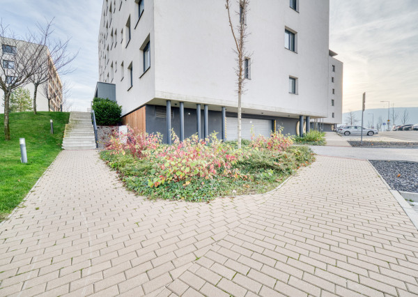 Na predaj 2-izbový zariadený byt v novostavbe Bory