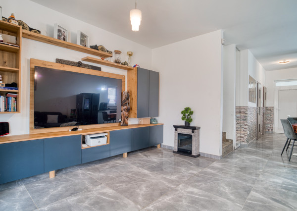 Na predaj priestranný 4-izbový rodinný dom v Bernolákove