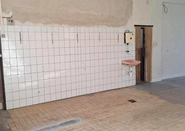 Exkluzívne na prenájom skladovacie,výrobné priestory v Prusoch , 60m2