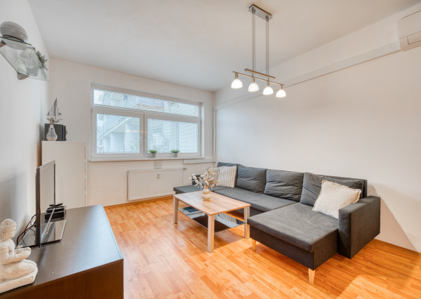 Na predaj slnečný 1-izbový byt v Záhorskej Bystrici