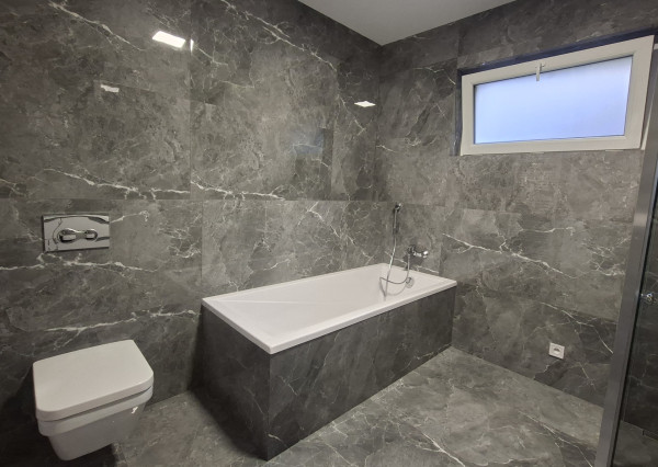 Exkluzívne iba u nás krásna novostavba v obci Uhrovec - dokončená