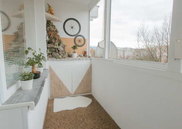 Na predaj kompletne zariadený 2-izbový byt v Žiline