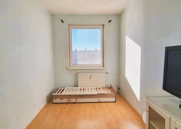 Na prenájom 3-izbový byt v Bánovciach nad Bebravou