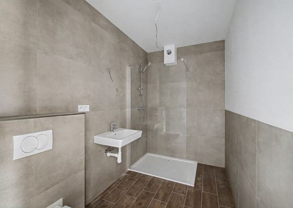 Na predaj skolaudovaný 3-izbový byt s vlastnou záhradou vo Veľkom Orvišti