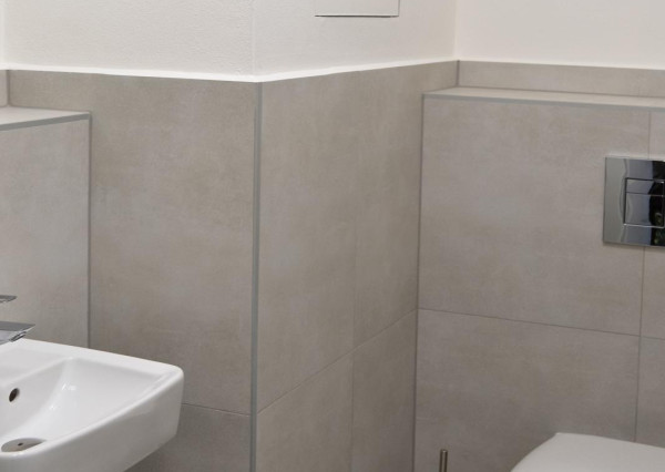 REZERVOVANÉ: Na predaj zariadený 2-izbový byt Na Pažiti v Trenčíne